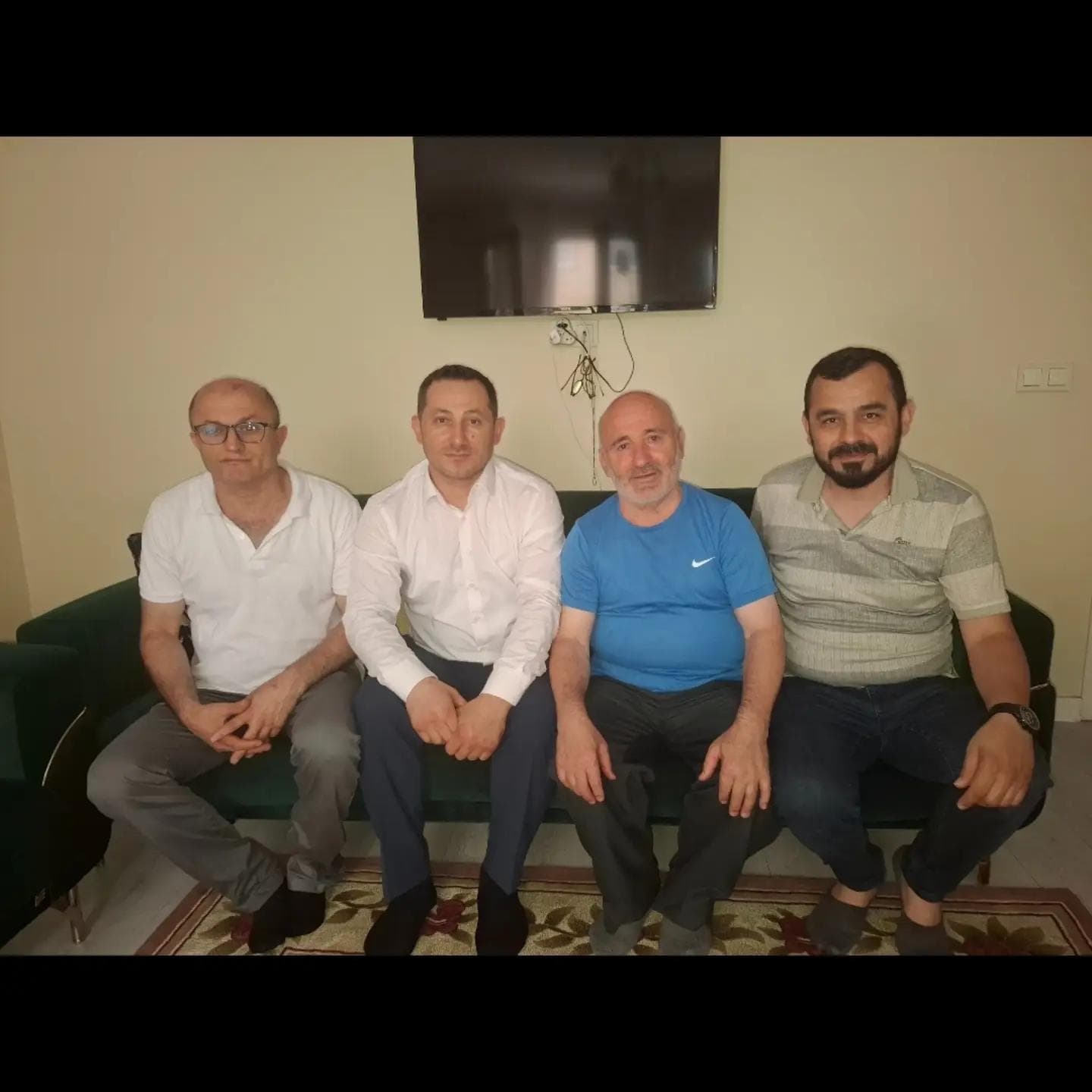 Üyemiz Kamil Yıldız'ın eşi Ayşe Yıldız'ı Evinde Ziyaret Ettik